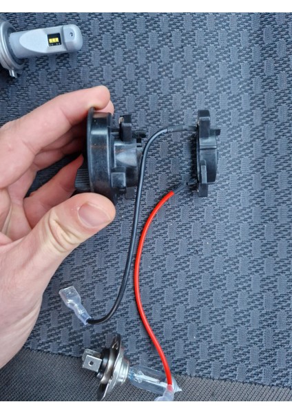 Vw Caddy 2k H7 LED Adaptörü (Plastik Aparattır!!!)