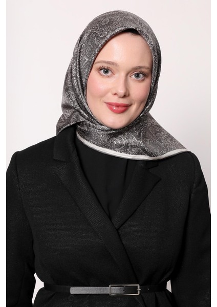 K.gri Soyut Etnik Desen Twill Ipek Eşarp modelleri