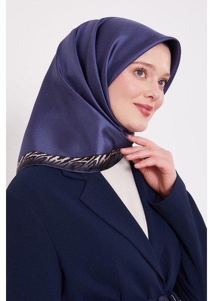 K.lacivert Kenar Leopar Desen Twill Ipek Eşarp