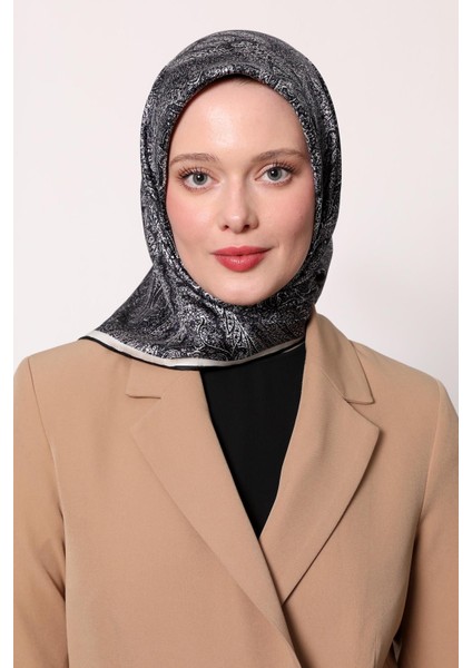 Lacivert - Ekru Soyut Etnik Desen Twill Ipek Eşarp modelleri