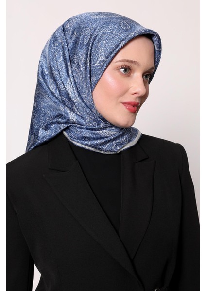 Mavi Soyut Etnik Desen Twill Ipek Eşarp