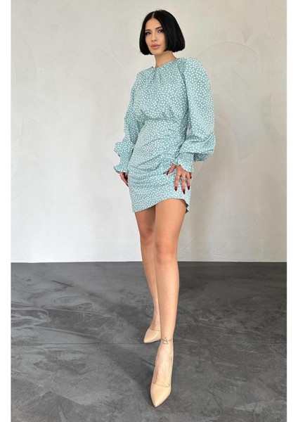 Yeşil Puantiyeli Önü Büzgülü Elbise