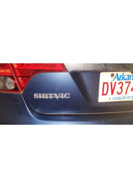 Shitvic (Plastik Aparattır!!!)