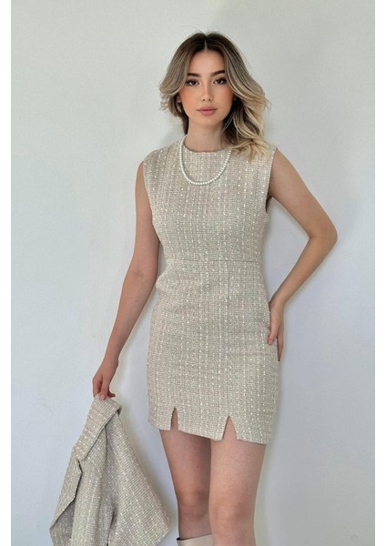 Bej Düğmeli Ceket ve Elbise Takım fırsatları