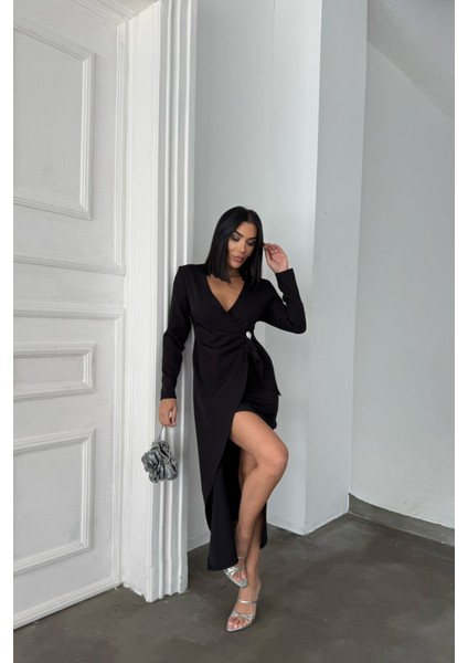 Kruvaze Broş Detaylı Elbise - Siyah