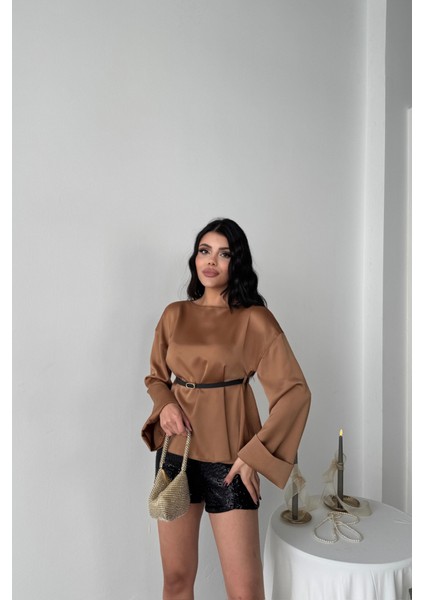 Munn Collection Kemer Detaylı Saten Bluz - Kahverengi fiyatları
