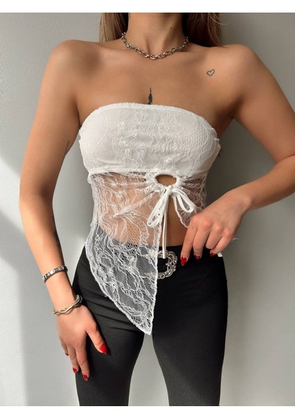 Munn Collection Kadın Göğüs ve Sırt Dekolteli Transparan Dantel Detay Bluz