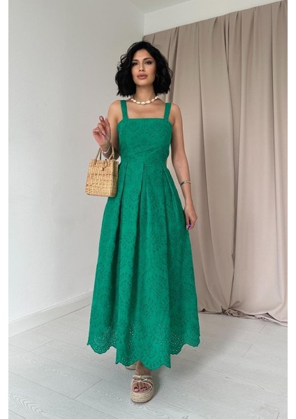 Munn Collection Yeşil Askılı Aparatlı Brode Elbise