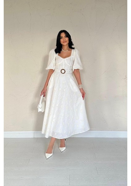 Munn Collection Ekru Göğüs Kup Detaylı Kemerli Brode Elbise