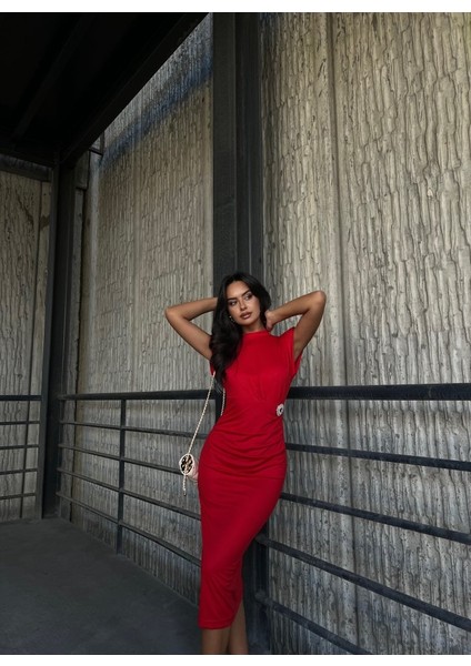 Kadın Bisiklet Yaka Vatkalı Broş Detay Kısa Kol Midi Boy Elbise fiyatları