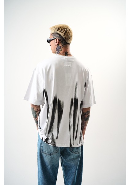 Erkek Immortal Baskılı Oversize T-Shirt Beyaz modelleri