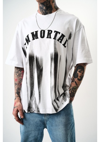 Erkek Immortal Baskılı Oversize T-Shirt Beyaz fırsatları