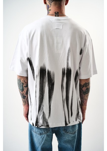 Erkek Immortal Baskılı Oversize T-Shirt Beyaz indirimleri