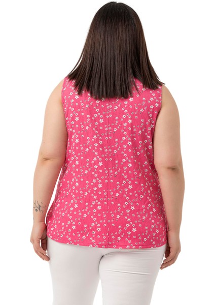 Büyük Beden Çiçek Desenli V Yaka Yanlarda Yırtmaç Detaylı Kolsuz Fuşya Bluz modelleri