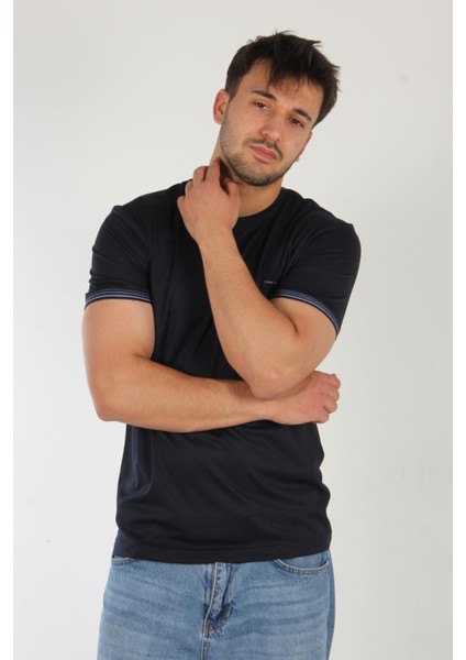 4546 Kagi Kol Yaka Şeritli O Yaka T-Shirt