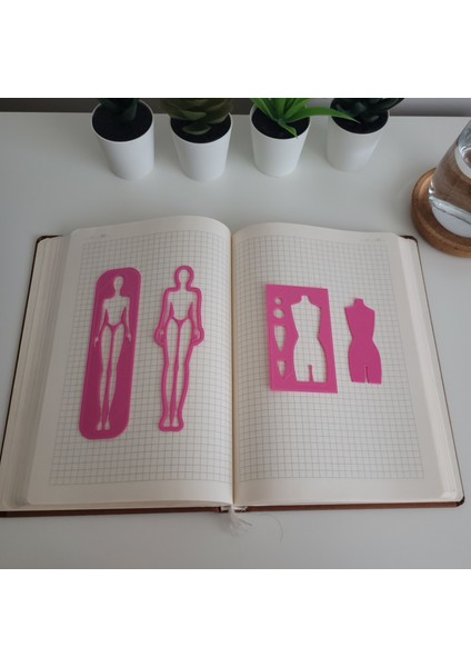 Moda Tasarım Çizim Boyama Şablon Pembe Cetvel Set