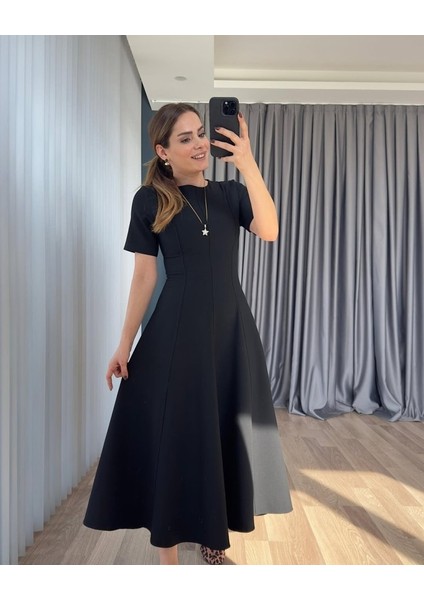 Munn Collection Kadın Kısa Kollu Bisiklet Yaka Maksi Boy Ithal Krep Elbise fiyatları