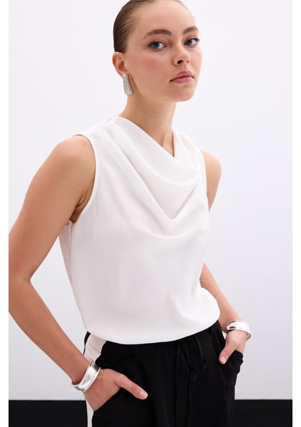 Degaje Yaka Saten Bluz - Ekru