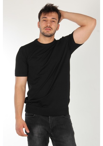 O Yaka Triko T-Shirt