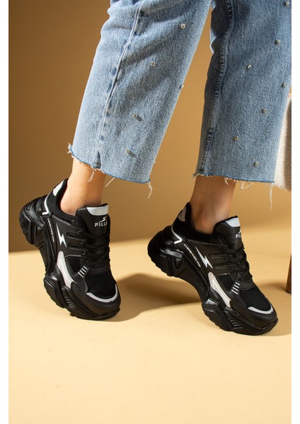 Kalın Taban Bağcıklı Fileli Kadın Sneakers 89-040-25