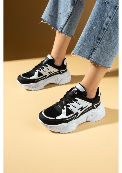 Kalın Taban Bağcıklı Fileli Kadın Sneakers 89-040-25BYAZ