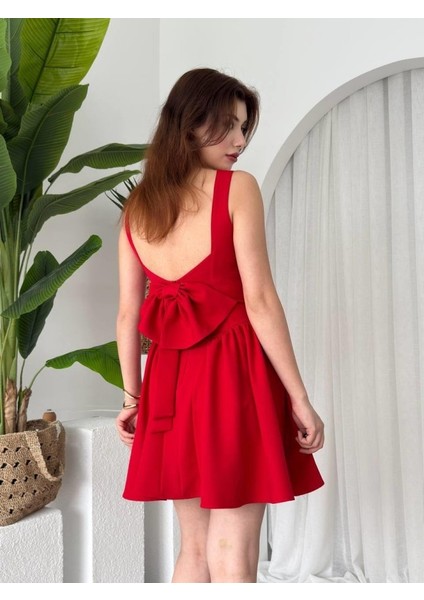 Munn Collection Dreas Fiyon Detaylı Elbise fırsatları