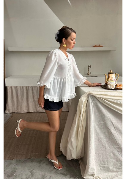 Munn Collection Keten Bluz Önden Bağlamalı Fırfır Detaylı - Beyaz modelleri