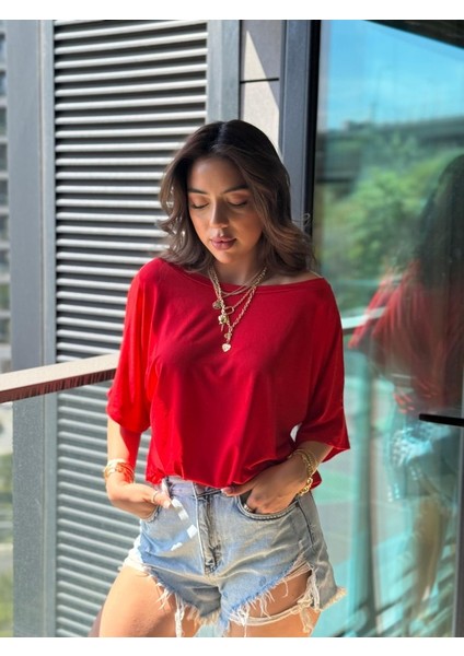Munn Collection Kadın Tek Omuzu Açık Kısa Kollu Salaş Viskon Bluz fiyatları