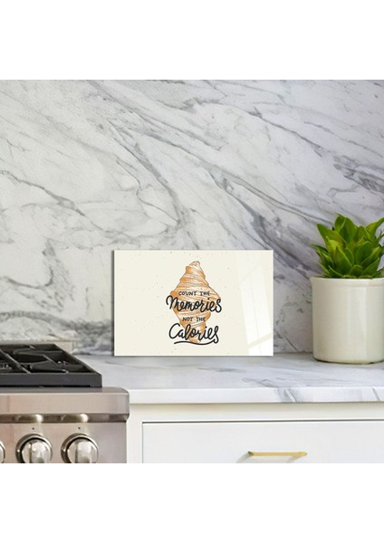 Cam Kesme Tahtası Kruvasanlı Krem Arka Planlı Yazılı indirimleri