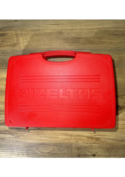 Izeltaş 24 Parça Lokma Anahtar Seti – 1/2” Lokma + Ratchet + Uzatma | Kırmızı Taşıma Çantalı
