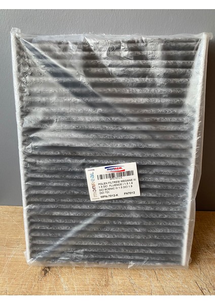 MFN-7012 Karbonlu Polen Filtresi Renault Megane Iıı 1.5dcı / Fluence-I 1.5dcı-1.6dcı / Scenic Iıı 1.5dcı-1.9dcı-Tdı 272771128R