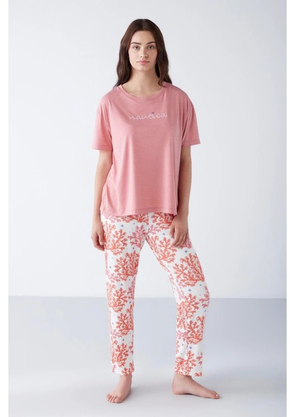 Yumuşak Dokulu Pijama Takımı