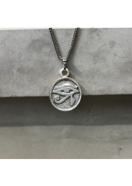 Gümüş Kaplama Tarz Göz Çelik Kolye