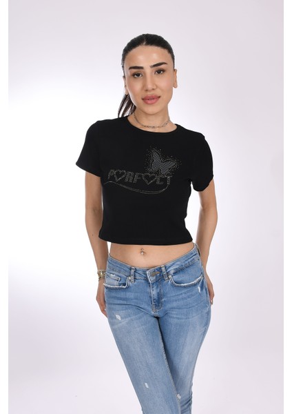 Perfect Yazılı Taş Detaylı Siyah Kelebek Crop T-Shirt – Cesur ve Işıltılı Stil