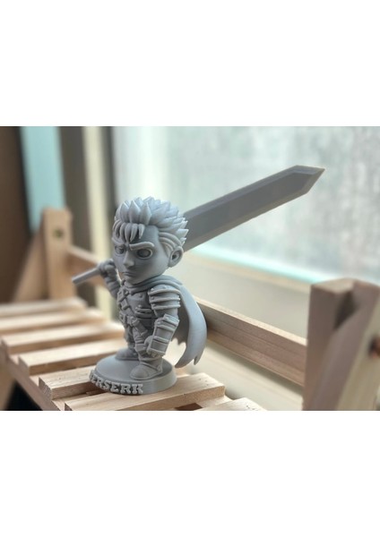 12CM Anime Chibi Guts Berserk Aksiyon Figürü Şimdi Çok Daha Şirin -Hediyelik Anime Karakteri-Kokusuz Biyoplastik modelleri