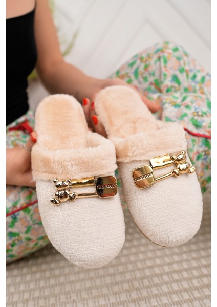 Kışlık Ev Terliği Bej Peluş Yünlü Kadın Terlik Misafir Çeyiz Bohça Gelin Terliği