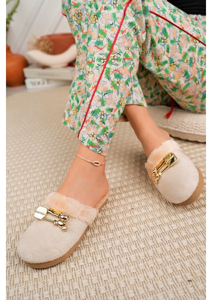 Kışlık Ev Terliği Bej Peluş Yünlü Kadın Terlik Misafir Çeyiz Bohça Gelin Terliği modelleri