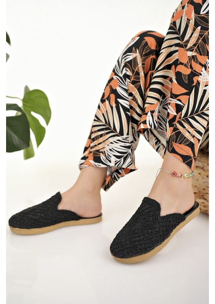 Kadın Hasır Terlik Siyah Önü Kapalı Örgü Dantel Triko Nakış Detaylı Şık Yeni Sezon Yazlık Ev Plaj Tatil Terliği modelleri