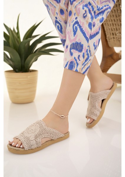 Kadın Hasır Terlik Bej Örgü Dantel Triko Nakış Detaylı Şık Yeni Sezon Yazlık Ev Plaj Tatil Terliği modelleri