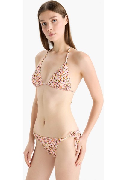 Regular Fit Çiçekli Bürümcük Bağcıklı Bikini Altı-Fall in Love E2577AX25SM modelleri