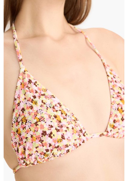 Regular Fit Çiçekli Bürümcük Üçgen Bikini Üstü-Fall in Love E2576AX25SM fırsatları