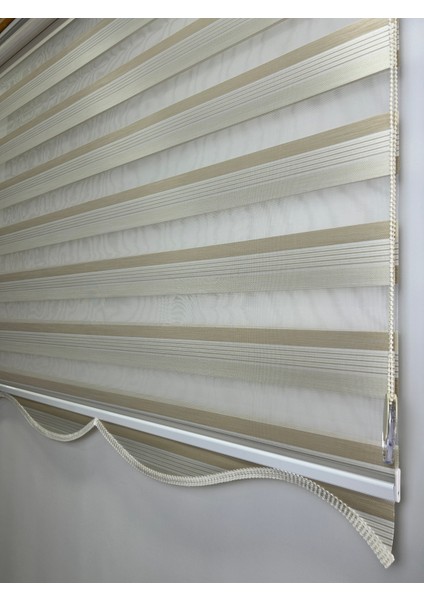 Dilimli Iki Renk-Krem/beyaz Ev-Ofis Perdesi Aluminyum Sistem – Şık & Kullanışlı Perde (Alüminyum Sistem)