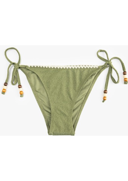 Kroşe Detaylı Boncuklu Yanları Ipli Bikini Altı