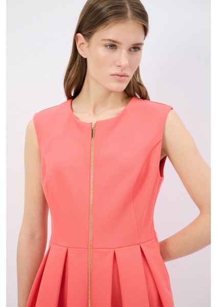 Fermuar Detaylı Kolsuz Elbise modelleri