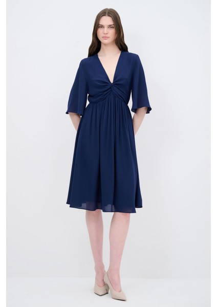 Bağlama Detaylı Elbise