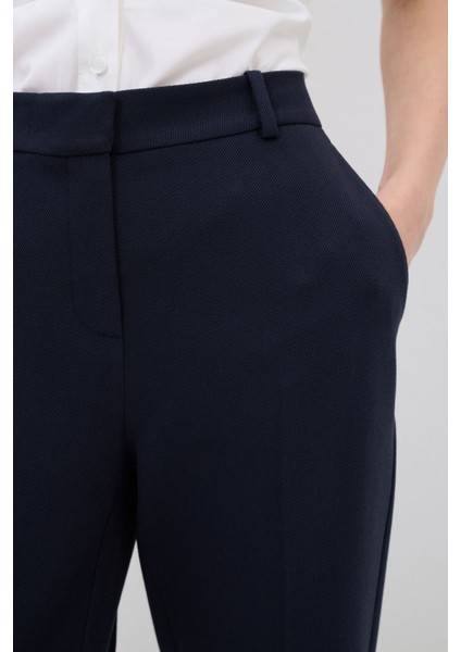 Paçası Yırtmaçlı Pantolon fırsatları