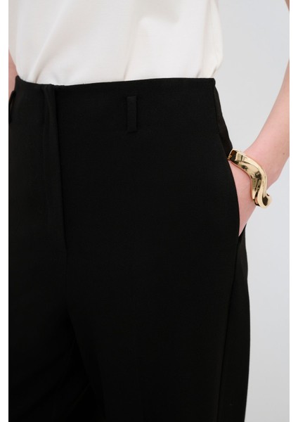 Geniş Paça Kemerli Pantolon Siyah 15342103008