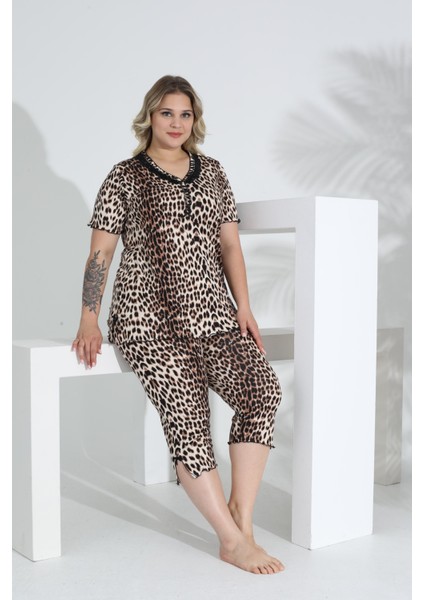 Angelique Bambu Kumaş Kısa Kol Dantel Detaylı Kadın Kapri Takım 22263 modelleri