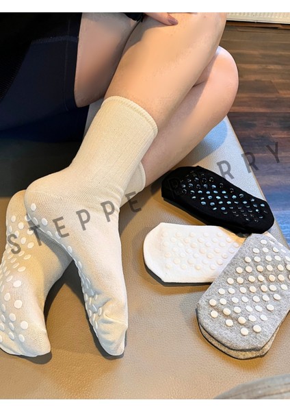 4 Çift Soket Pilates Çorabı