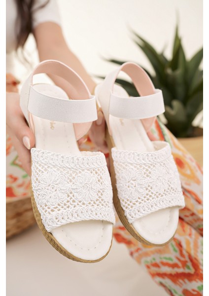 Kadın Hasır Sandalet Beyaz Örgü Dantel Triko Nakış Işlemeli Yeni Sezon Yazlık Ev Plaj Tatil Sandalet fırsatları